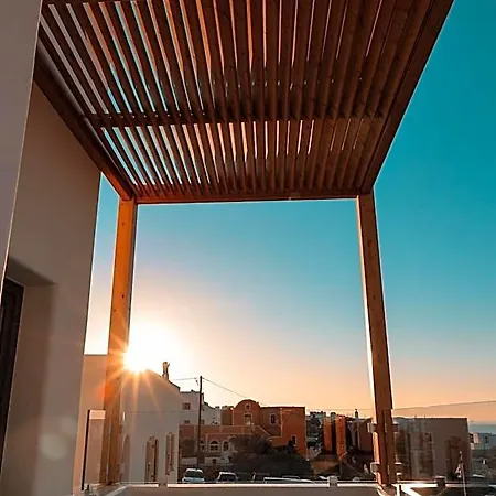 North Wind Luxury Hotel Oia