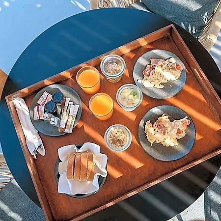 North Wind Luxury 4* Oia